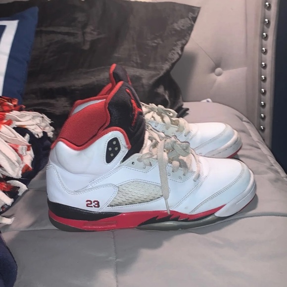 Jordan Retro 5 - Picture 4 of 4